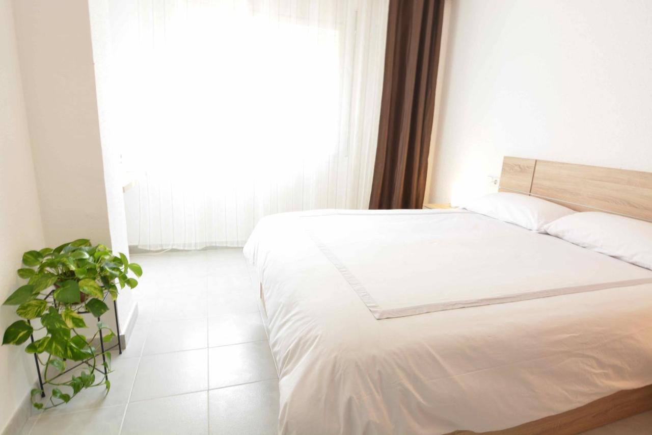 Reus Bedrooms 2 Habitaciones Con Bano Privado, Sin Cocina Zewnętrze zdjęcie
